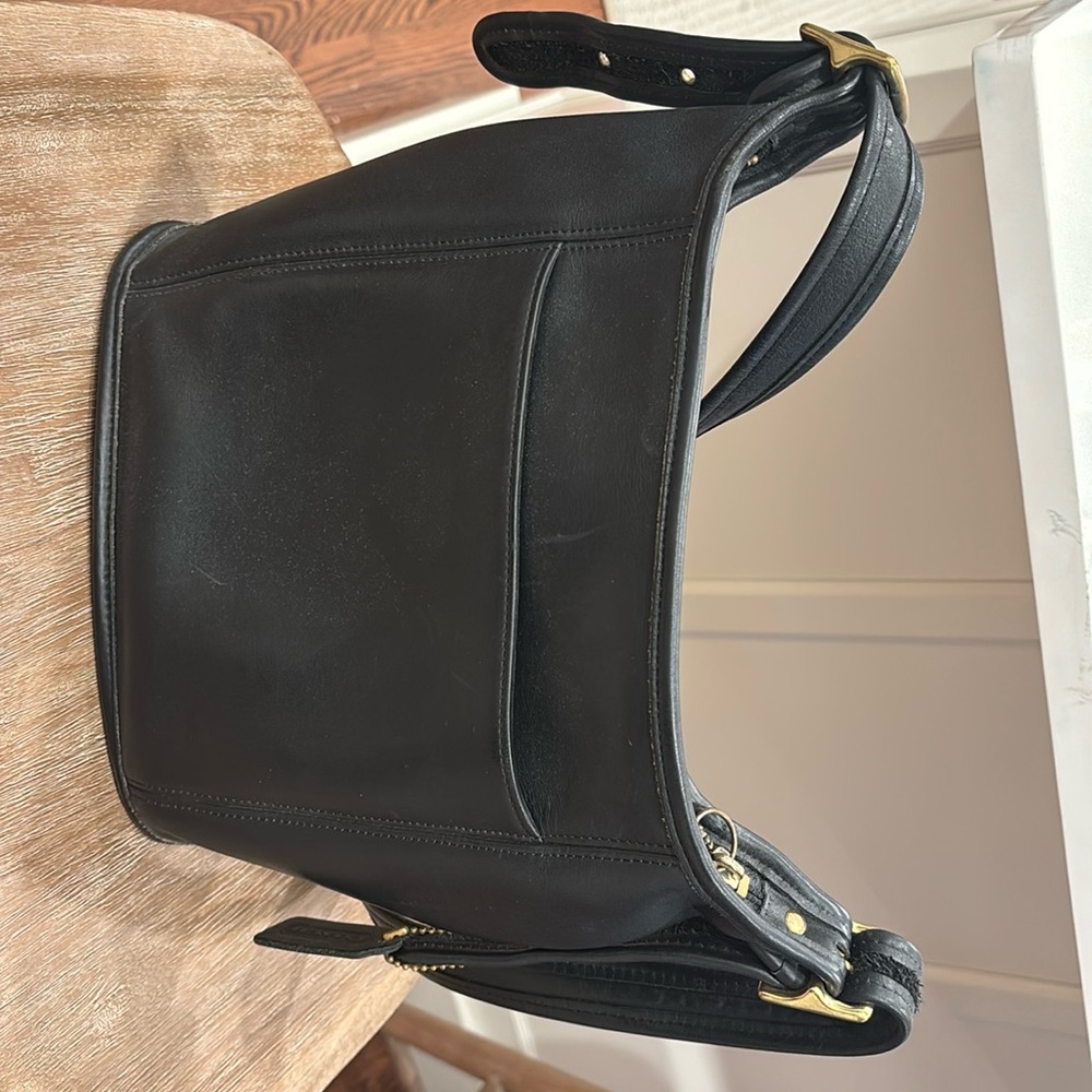 Coach vintage black leather bucket bag